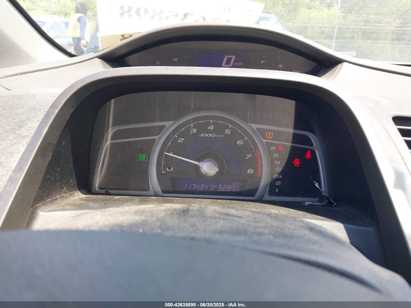 2010 HONDA CIVIC VIN: 2HGFG1B66AH538584