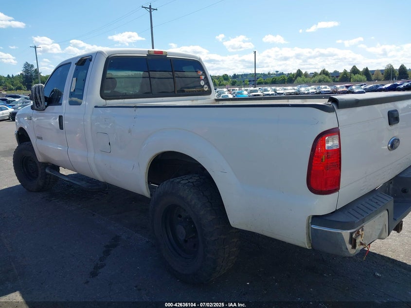 2003 Ford F-250 Lariat/Xl/Xlt VIN: 1FTNX21P73EC17500 Lot: 42636104