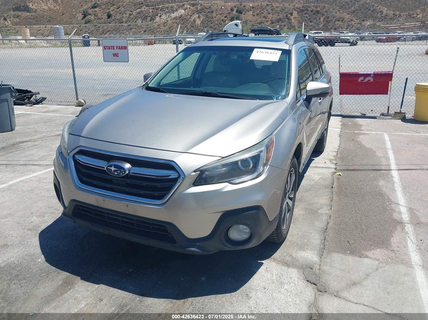 VIN 4S4BSENC9J3389333 2018 SUBARU OUTBACK 3.6R LIMITED