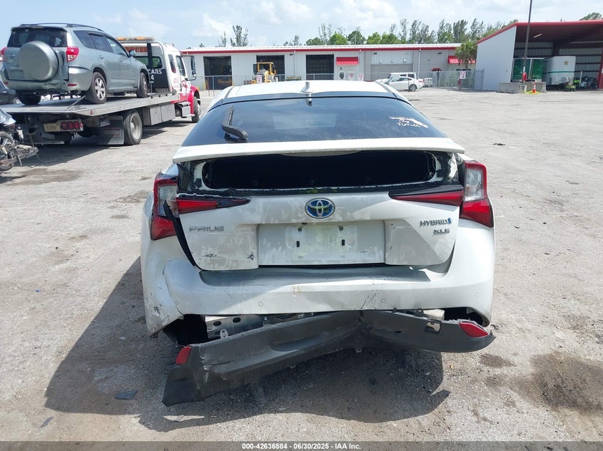 VIN JTDKAMFU4M3149362 2021 TOYOTA PRIUS XLE