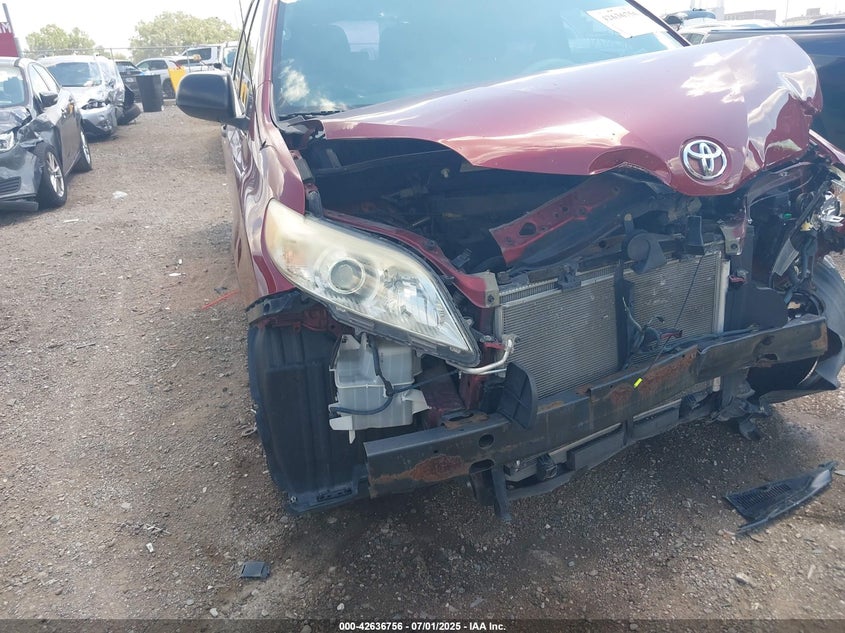 2011 Toyota Sienna Base V6 VIN: 5TDZK3DC0BS031952 Lot: 42636756