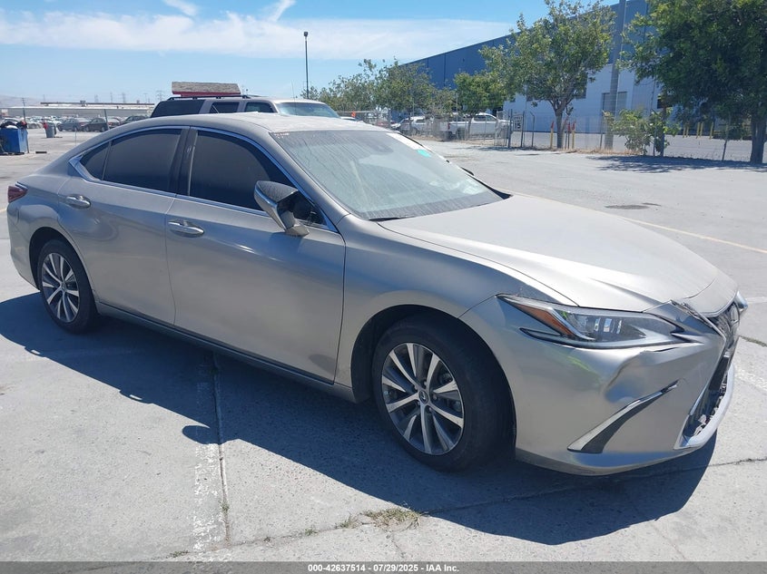 Vin: 58acz1b11mu108984, lot: 43130551, lexus es 350 2021 img_1