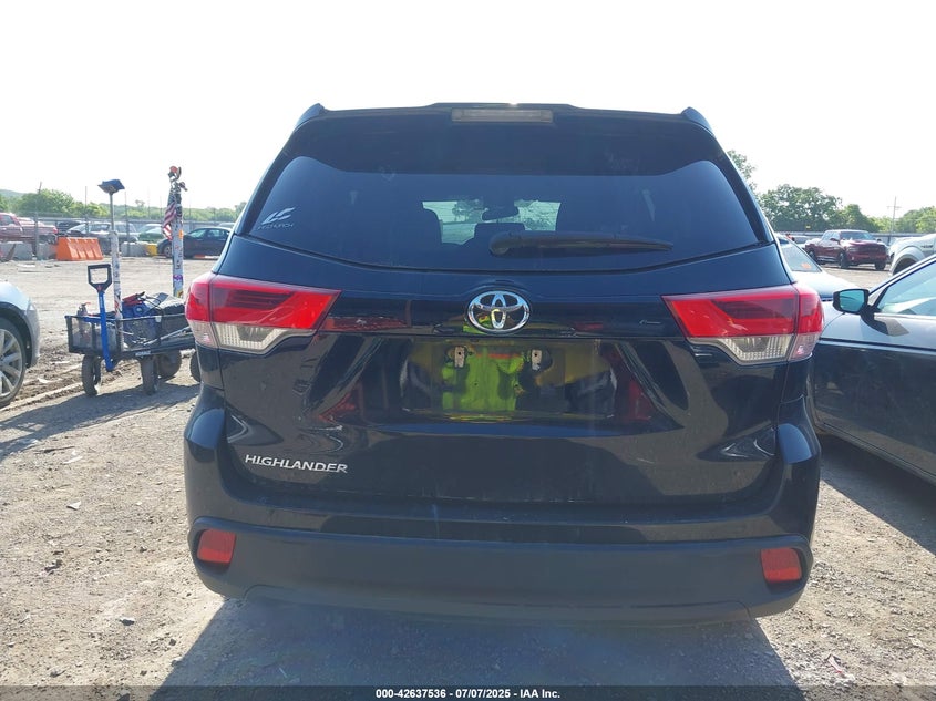 2019 TOYOTA HIGHLANDER LE - 5TDZZRFHXKS326368