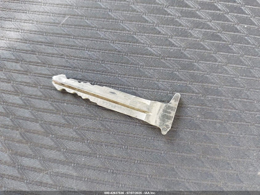 2019 TOYOTA HIGHLANDER LE - 5TDZZRFHXKS326368