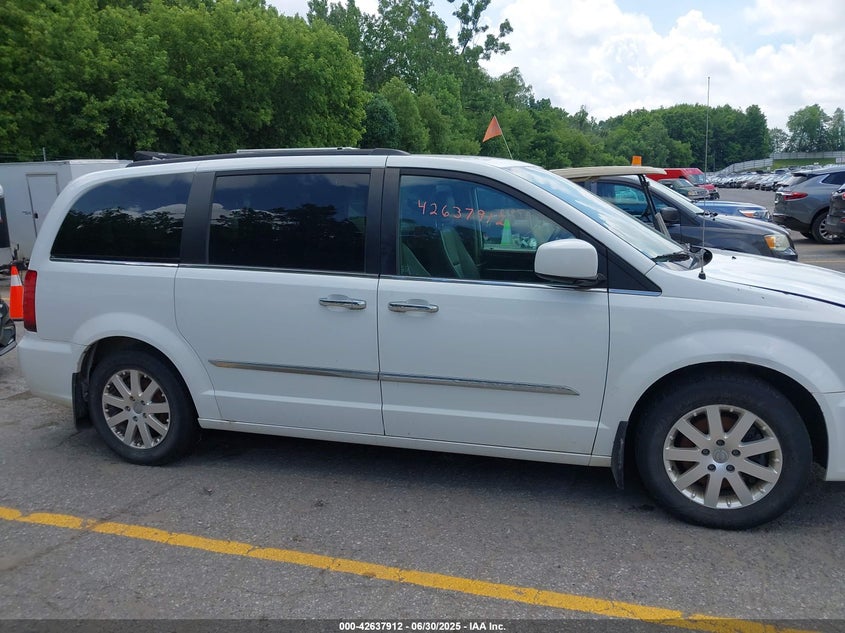 2015 CHRYSLER TOWN & COUNTRY TOURING - 2C4RC1BG9FR562900