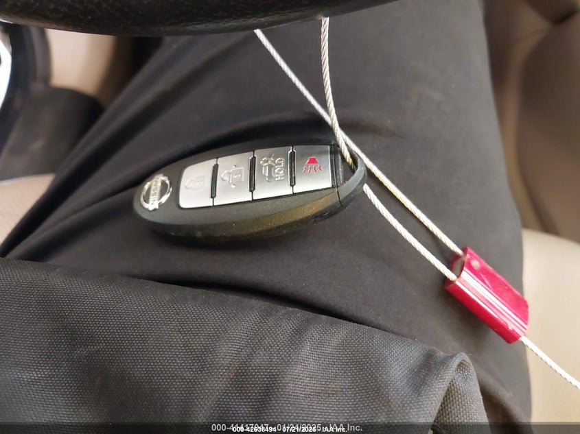 2016 NISSAN ROGUE SL - 5N1AT2MV3GC766175