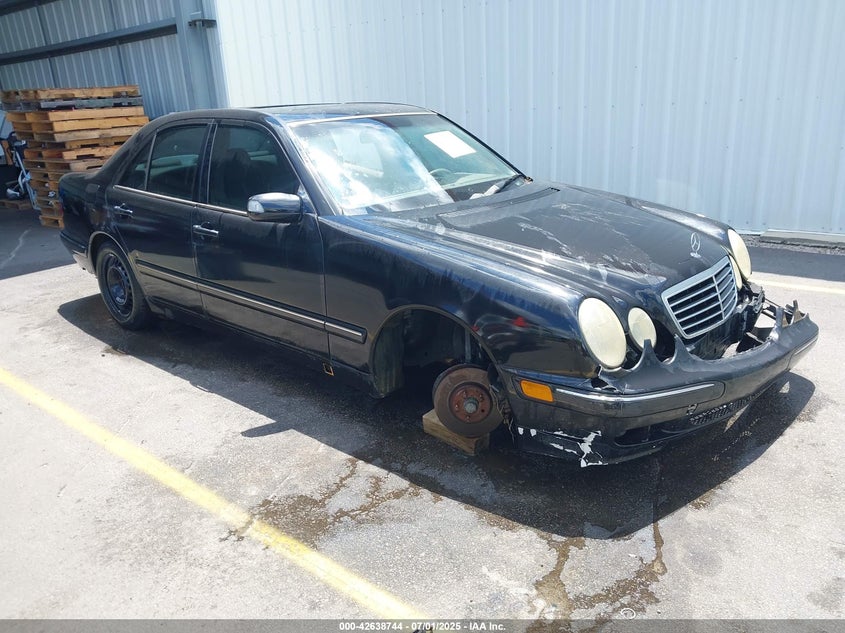 WDBJF65J82B479202 2002 Mercedes-Benz E 320 Special Edition auction photo 1