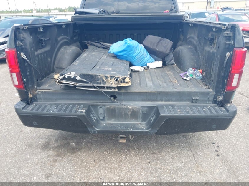 VIN 1FTFW1E46KFB72012 2019 FORD F-150 PLATINUM