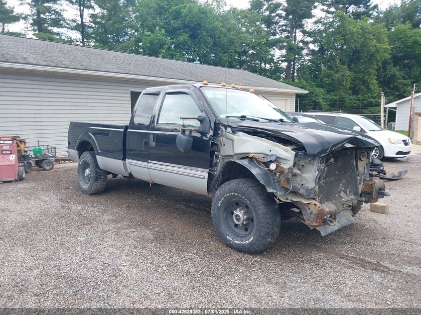 1FTNX21L0YEB68631 2000 Ford F-250 Lariat/Xl/Xlt auction photo 1