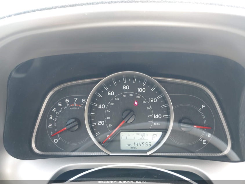 2015 TOYOTA RAV4 XLE - JTMWFREV8FJ058880