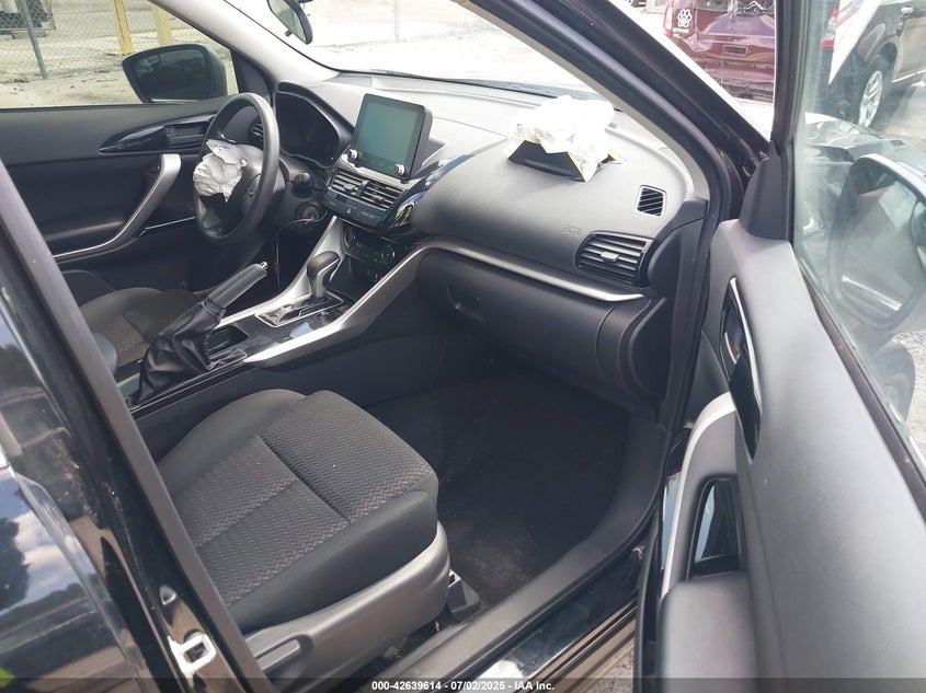 VIN JA4ASVAA4NZ060962 2022 MITSUBISHI ECLIPSE CROSS LE