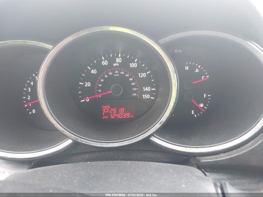 2011 KIA SORENTO VIN: 5XYKT4A29BG166361