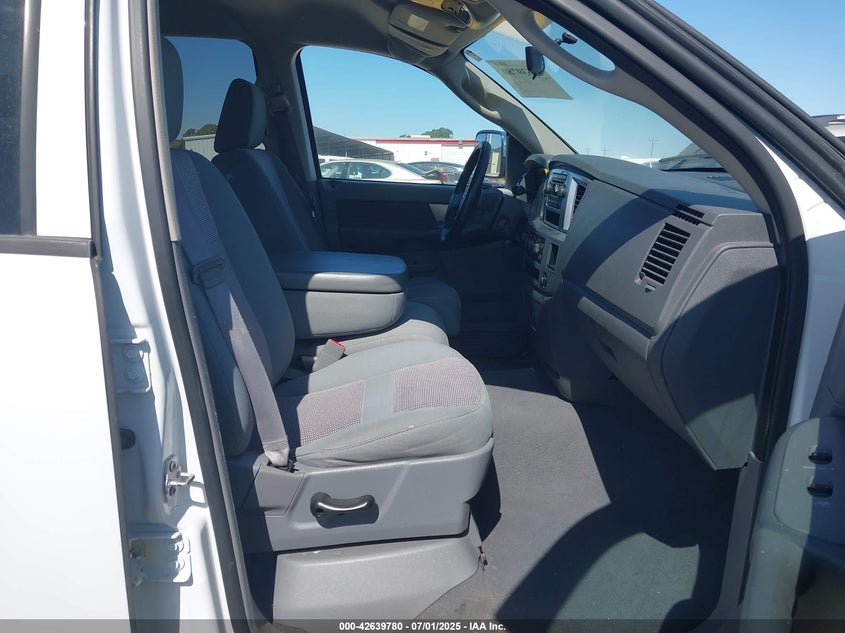 2007 DODGE RAM 1500 VIN: 1D7HU18237S170392