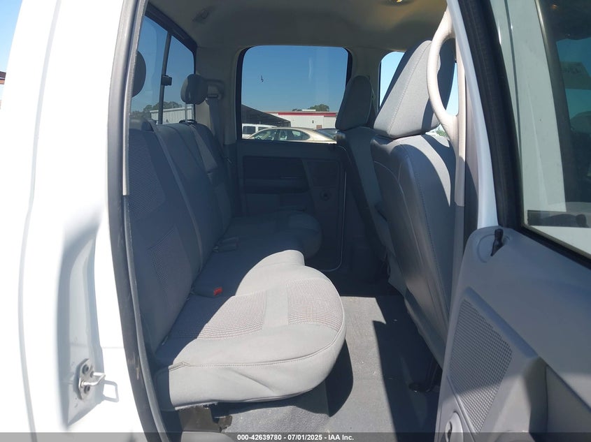 2007 DODGE RAM 1500 VIN: 1D7HU18237S170392