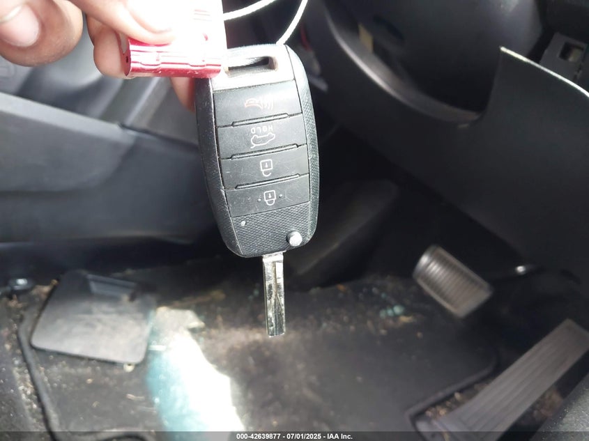 2016 KIA SPORTAGE LX - KNDPB3AC5G7824502