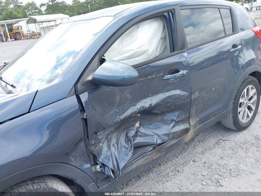 2016 KIA SPORTAGE LX - KNDPB3AC5G7824502