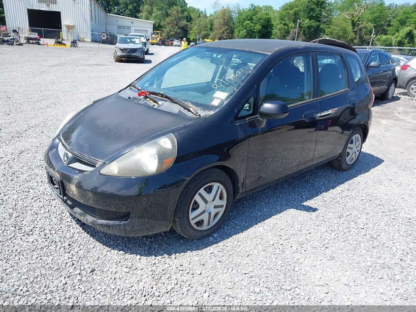 2008 HONDA FIT VIN: JHMGD38488S022371
