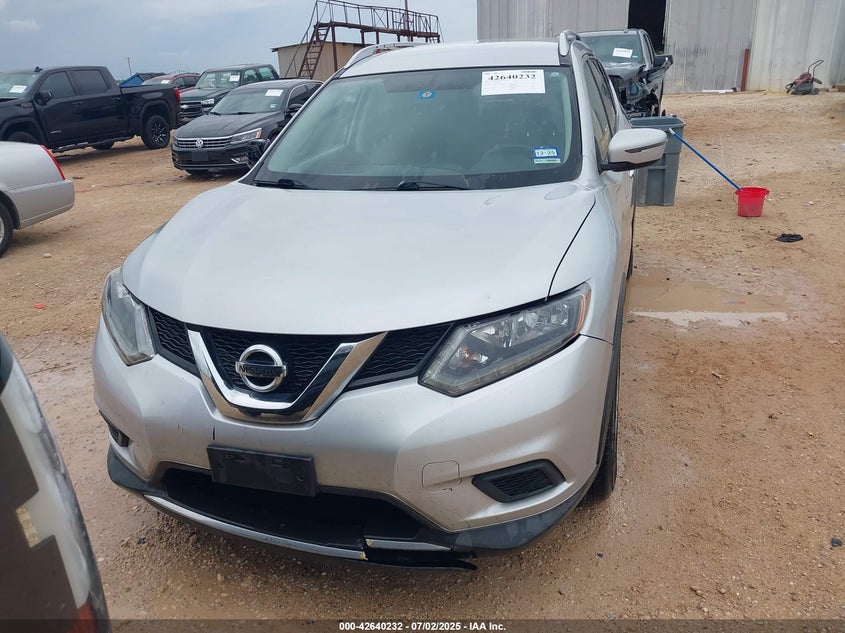 2016 NISSAN ROGUE S - KNMAT2MT1GP728763