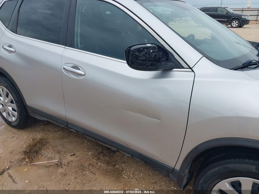 2016 NISSAN ROGUE S - KNMAT2MT1GP728763