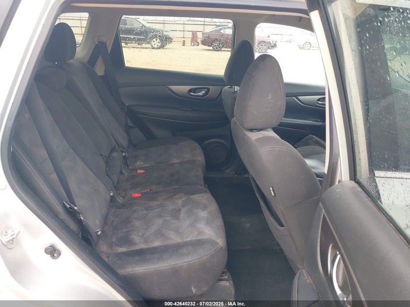 2016 NISSAN ROGUE S - KNMAT2MT1GP728763