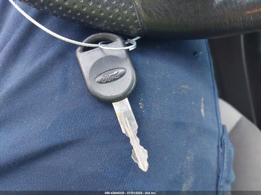 2006 Ford Escape Xls/Xls Manual VIN: 1FMYU02Z96KA73492 Lot: 42640320