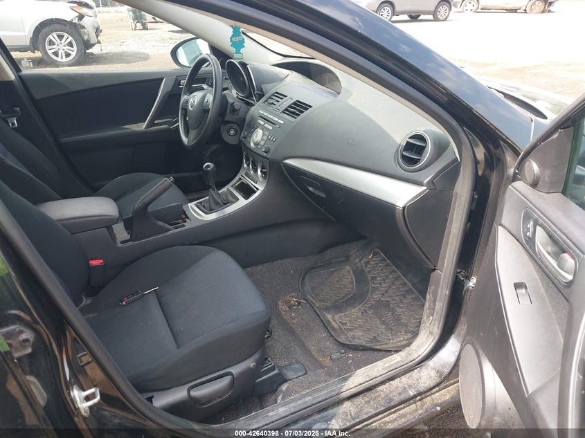 2010 MAZDA MAZDA3 VIN: JM1BL1SG9A1319084