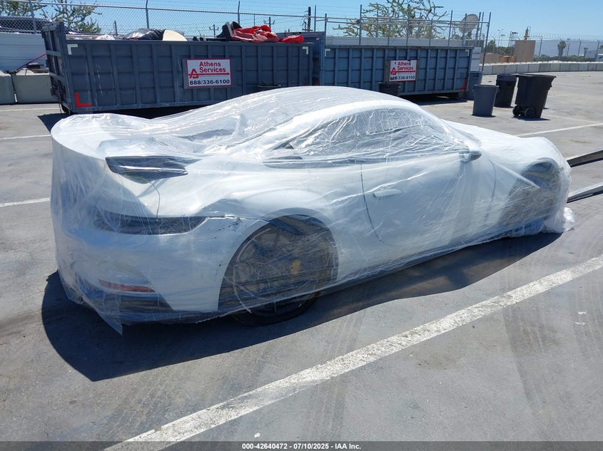 Vin: wp0ac2a99ns268805, lot: 43133509, porsche 911 gt3 20224