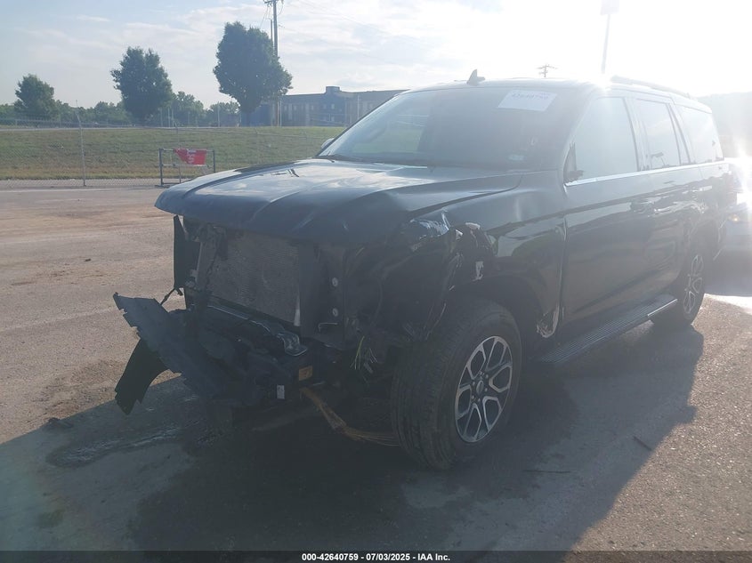 2022 Ford Expedition Xlt 1FMJU1JT6NEA66680 photo 1