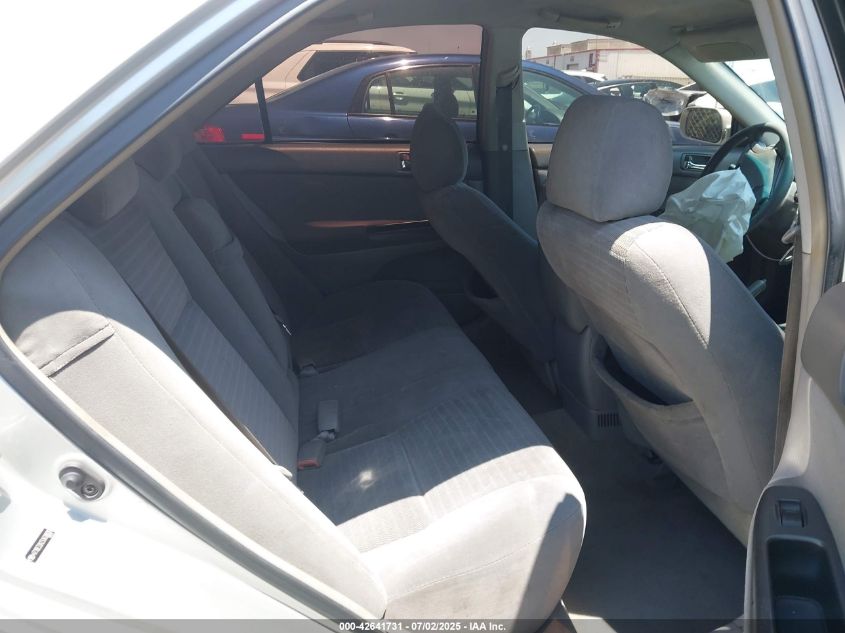 2005 Toyota Camry Le VIN: 4T1BE32K25U638028 Lot: 42641731