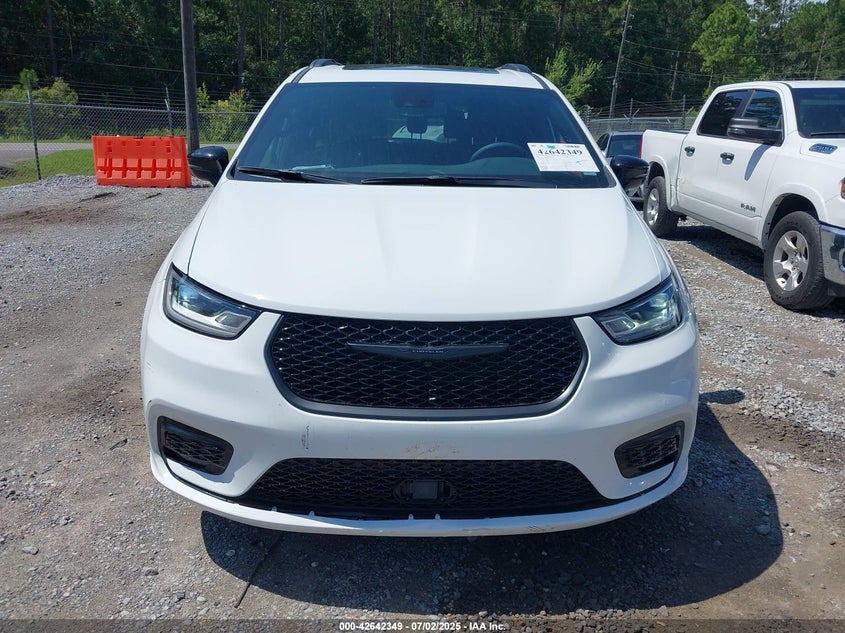 2025 CHRYSLER PACIFICA VAN 3.6L V-6 DOHC, VVT, 287HP