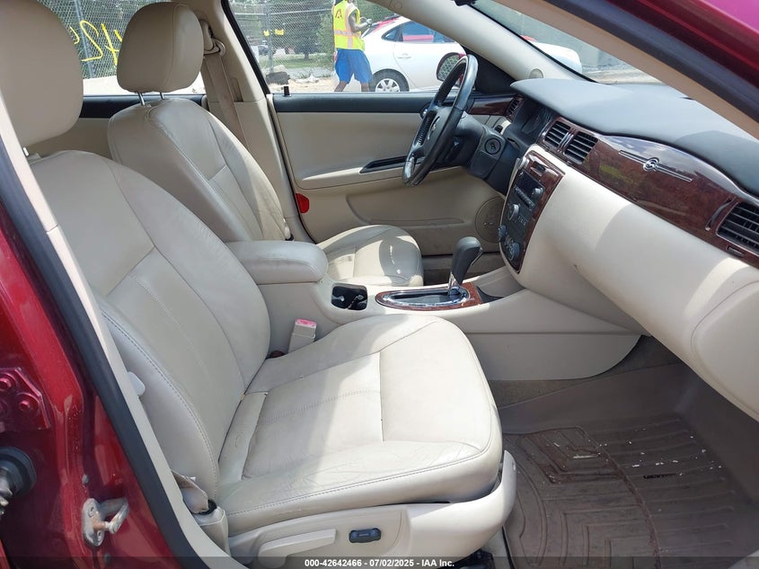 2011 CHEVROLET IMPALA VIN: 2G1WC5EM5B1230322