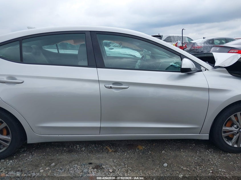 5NPD84LF7JH340123 2018 HYUNDAI ELANTRA photo no. 14