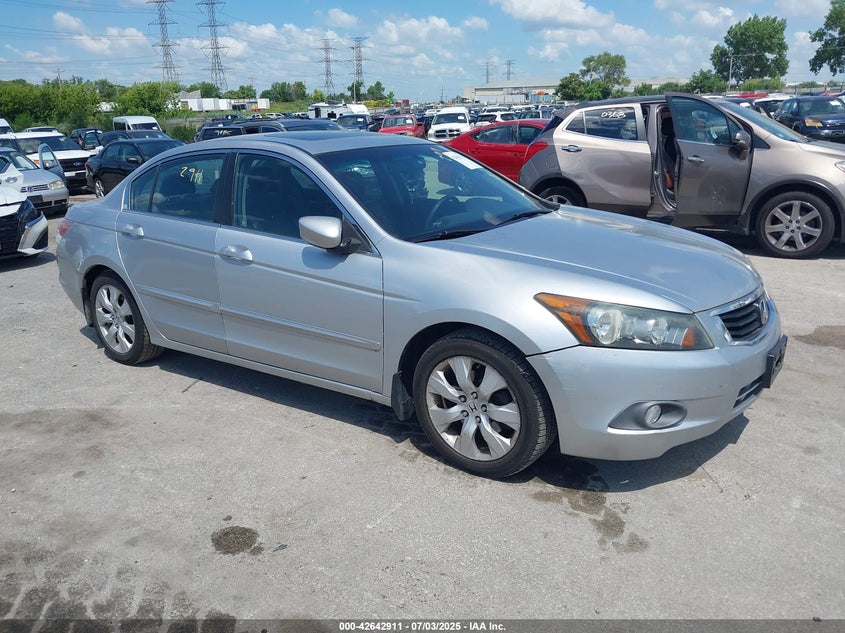 2008 HONDA ACCORD VIN: 1HGCP26898A075501