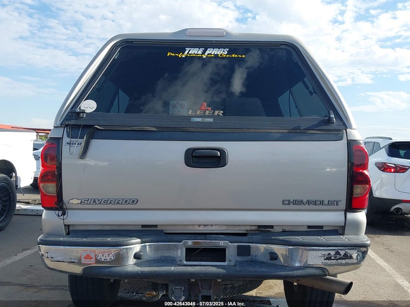 2005 Chevrolet Silverado 2500Hd Lt VIN: 1GCHK23255F860647 Lot: 42643046