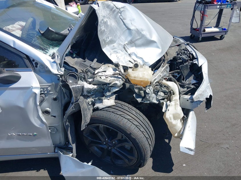 2018 FORD FUSION HYBRID SE - 3FA6P0LU8JR124318