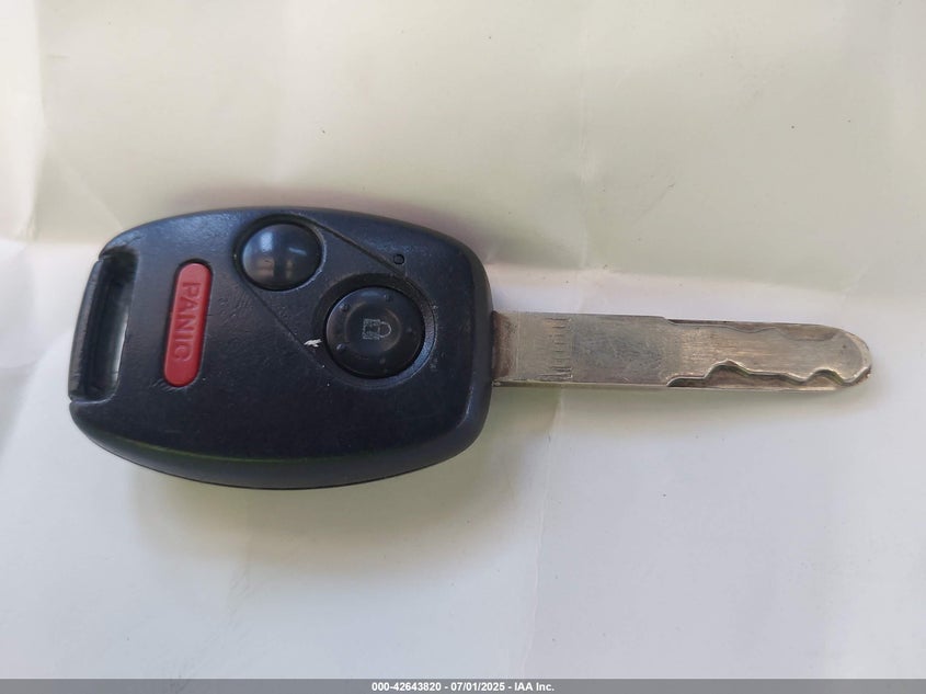 2008 HONDA FIT VIN: JHMGD38658S038271