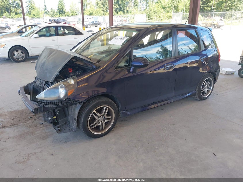 2008 HONDA FIT VIN: JHMGD38658S038271