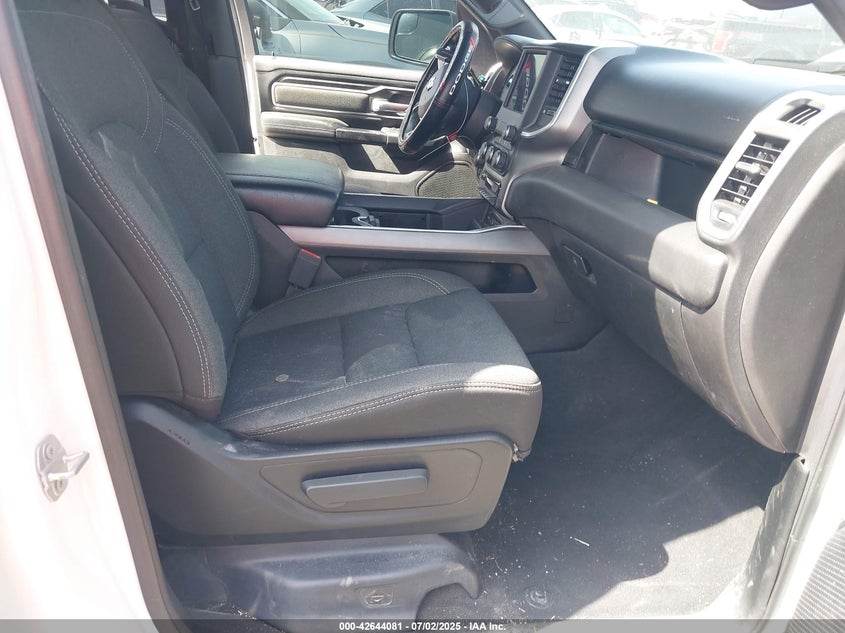 2019 RAM 1500 BIG HORN/LONE STAR  4X2 6'4 BOX - 1C6RREBT7KN869418