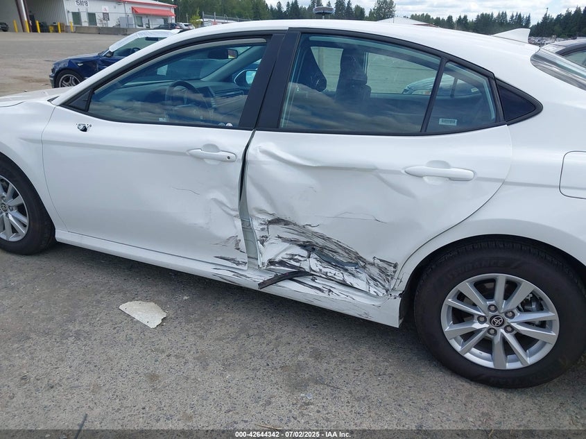 VIN 4T1DAACK0SU104187 2025 TOYOTA CAMRY LE