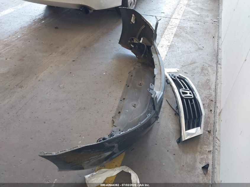 2010 Honda Accord 3.5 Ex-L VIN: 1HGCP3F87AA001635 Lot: 42644362