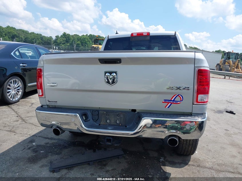 2018 RAM 1500 LARAMIE  4X4 5'7 BOX - 1C6RR7NT8JS161623