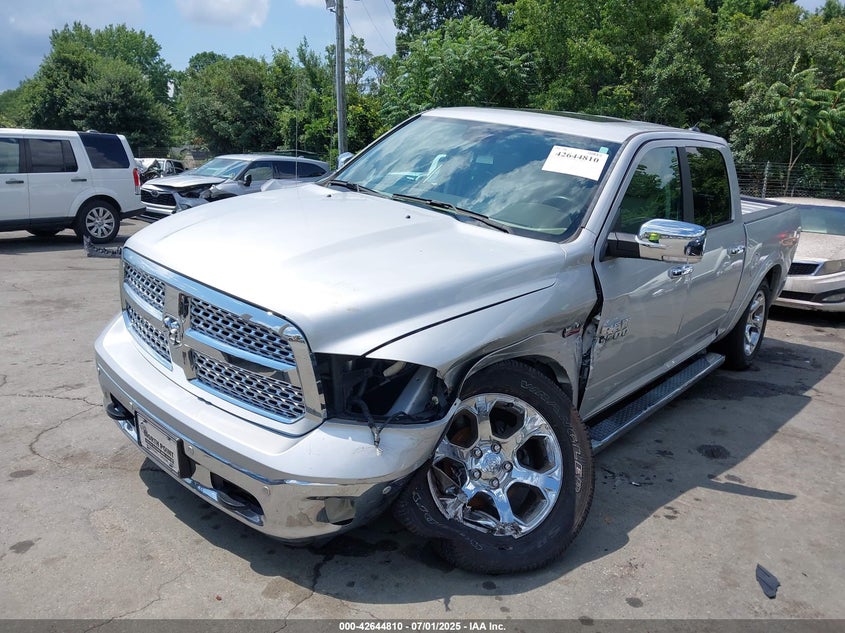 2018 RAM 1500 LARAMIE  4X4 5'7 BOX - 1C6RR7NT8JS161623
