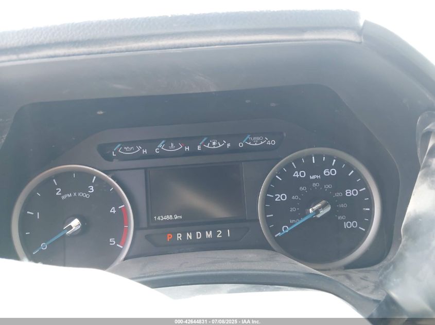 2017 Ford F-550 Chassis - 1FD0X5HT8HEF00358