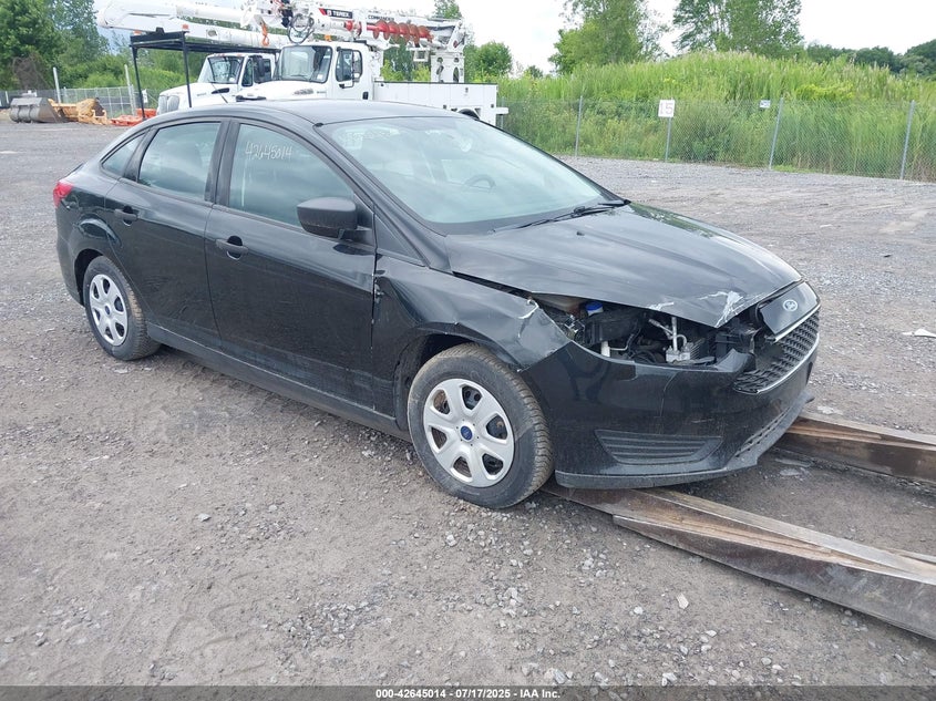 Vin: 1fadp3e24fl338250, lot: 43138070, ford focus s 2015 img_1