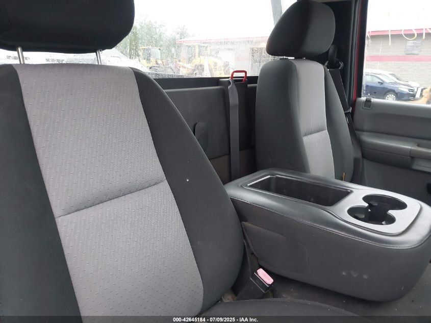 2008 Chevrolet Silverado 2500Hd Work Truck VIN: 1GCHK24K18E191575 Lot: 42645184