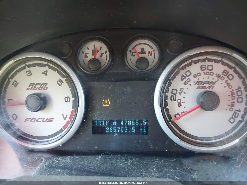 2011 FORD FOCUS VIN: 1FAHP3FN8BW179655