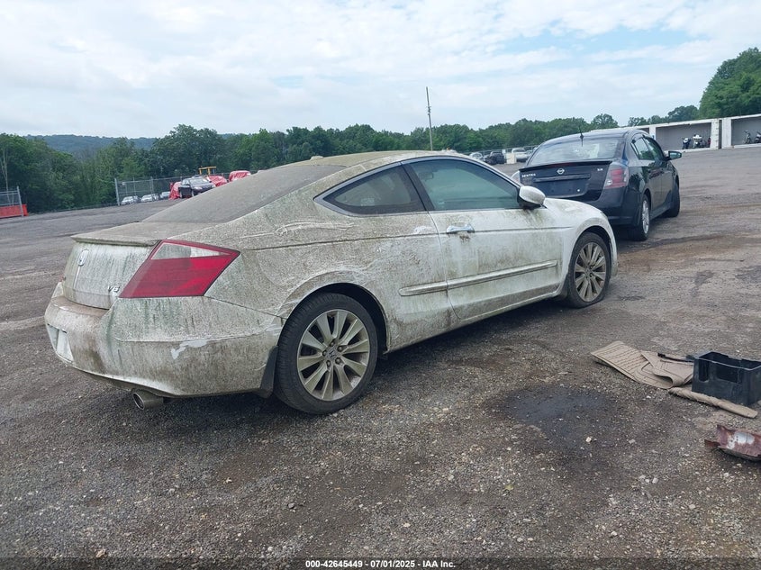 2008 HONDA ACCORD VIN: 1HGCS22898A004187