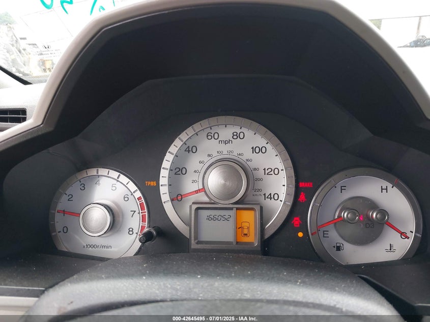 2011 HONDA PILOT VIN: 5FNYF3H22BB046510