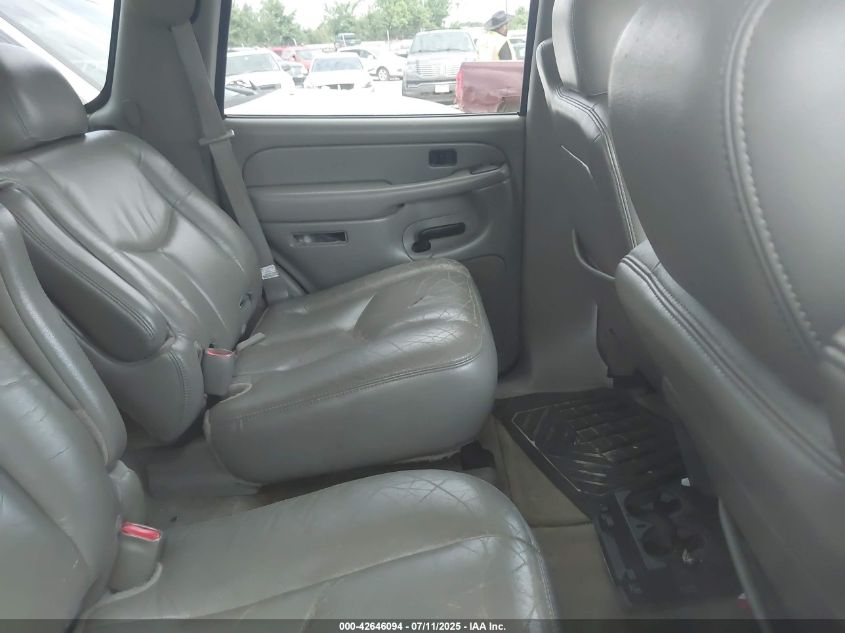 2004 Chevrolet Tahoe Lt VIN: 1GNEC13Z04R121732 Lot: 43390867