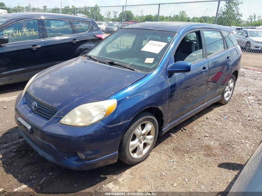 2T1KR32EX5C475418 2005 TOYOTA MATRIX photo no. 2